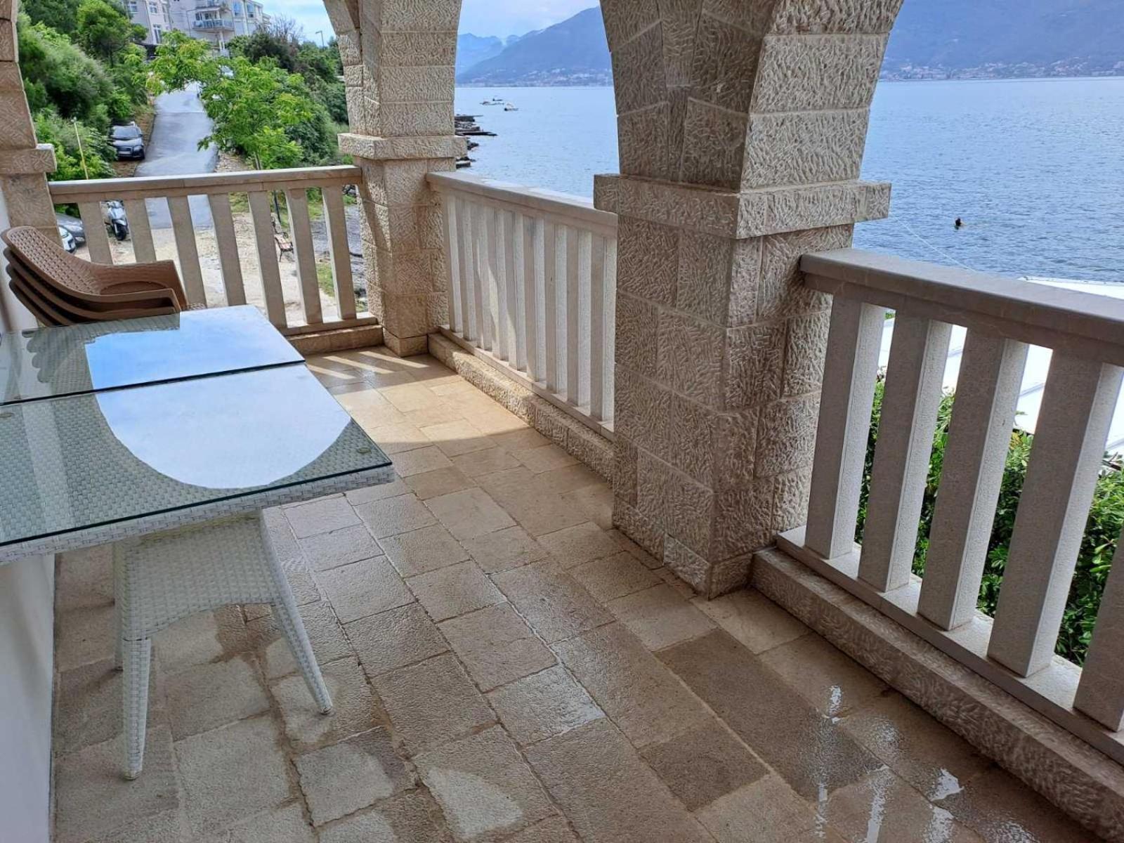 Apartments Petrovic Tivat Exterior foto
