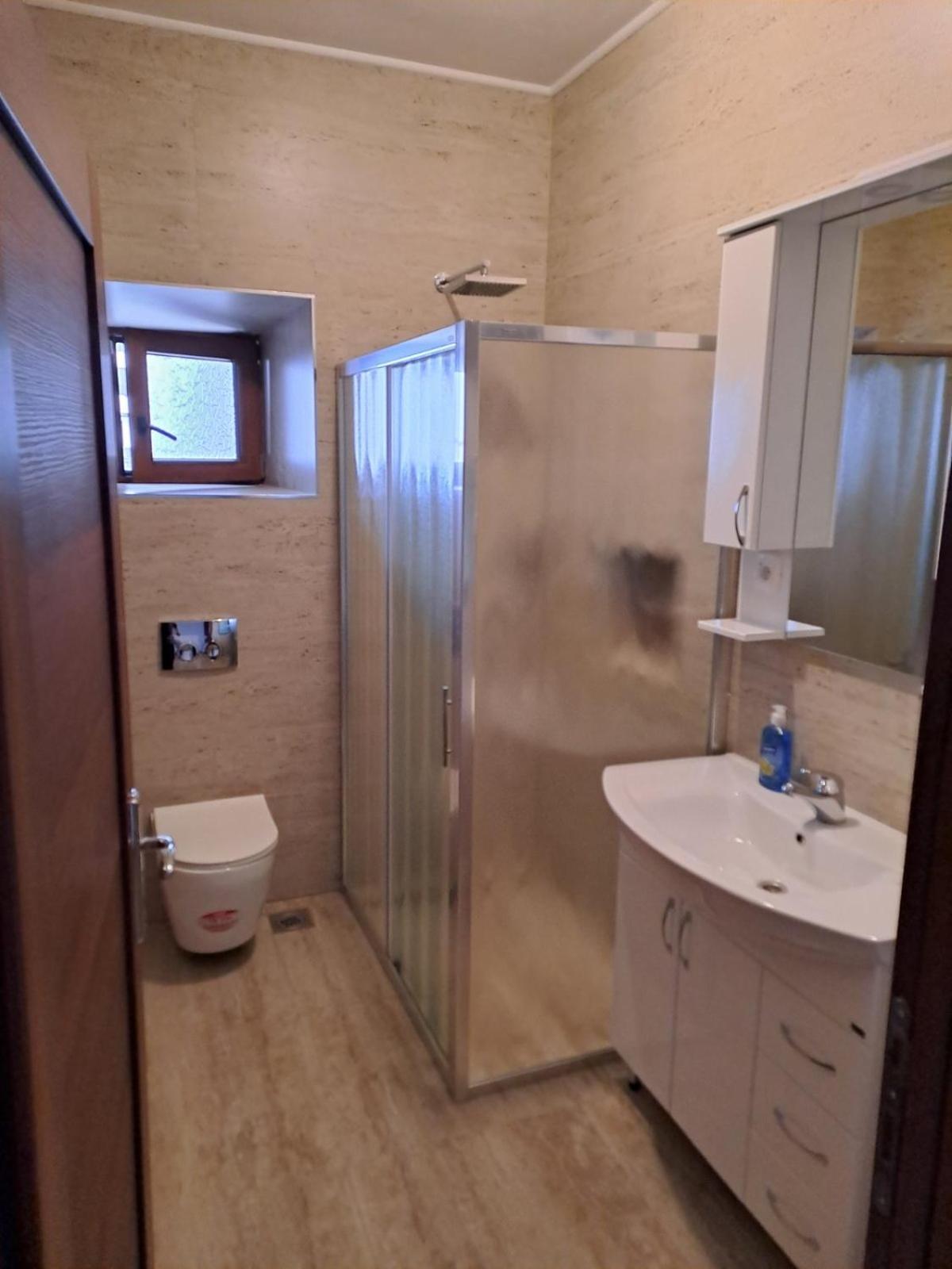 Apartments Petrovic Tivat Exterior foto
